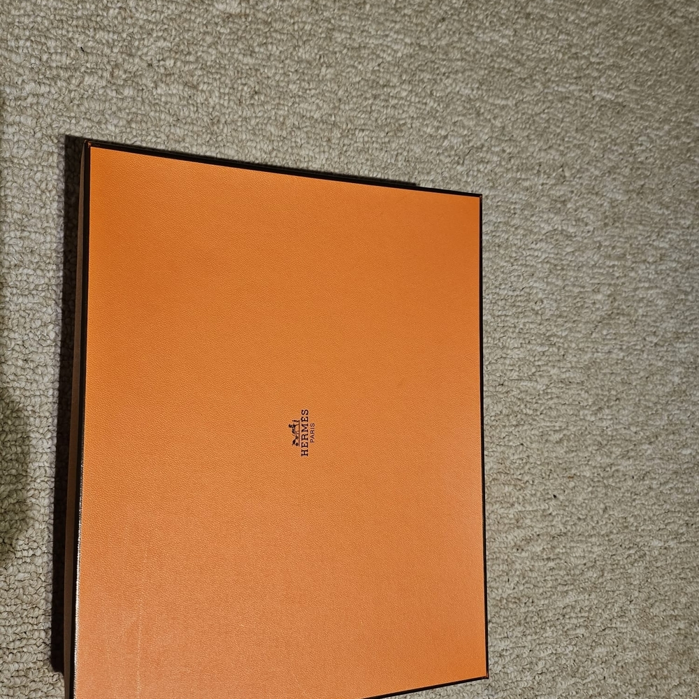 ❌️SOLD❌️Hermes Brown Women's Slippers - Picture 2 of 5